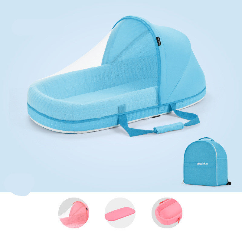Travel bassinet folded