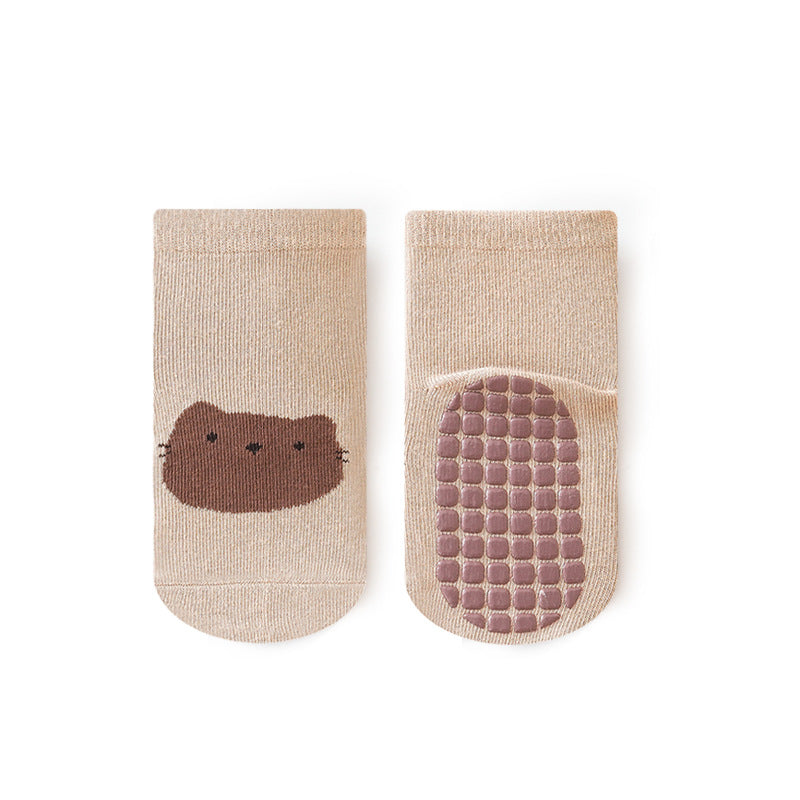 Baby grip socks with bear design