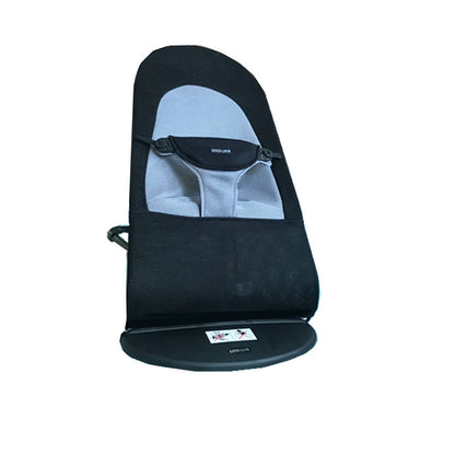 Black baby bouncer chair for everyday use