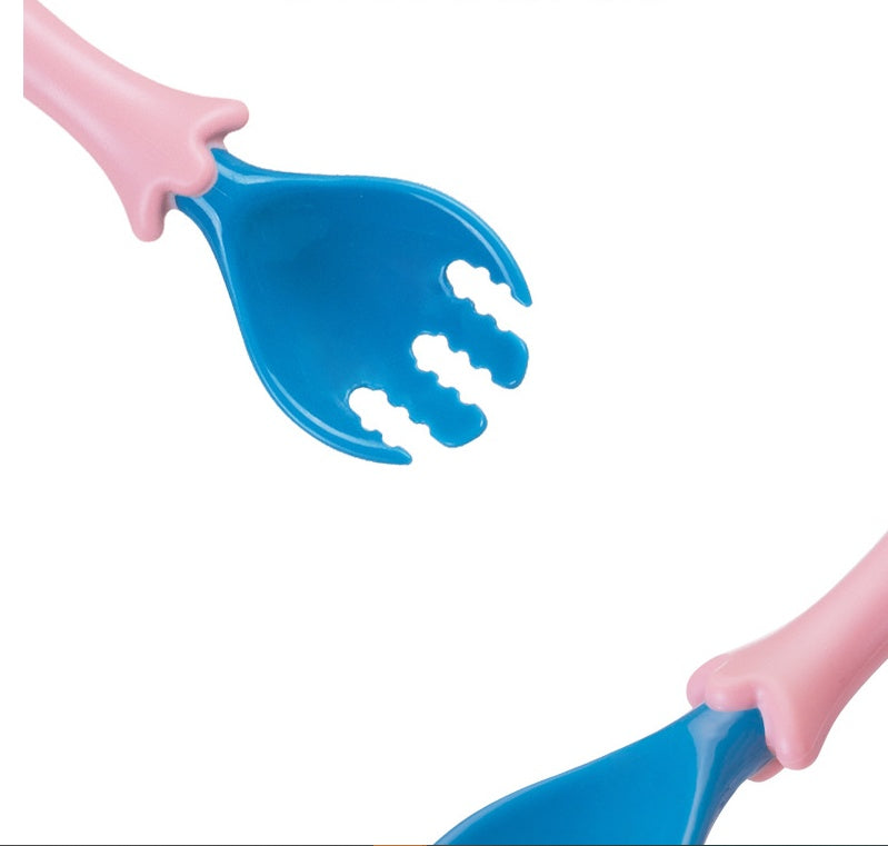 Baby self feeding fork tip close up view
