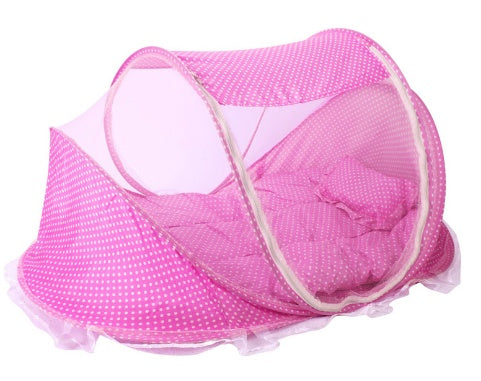 Baby travel bed net packed for outdoor or travel use