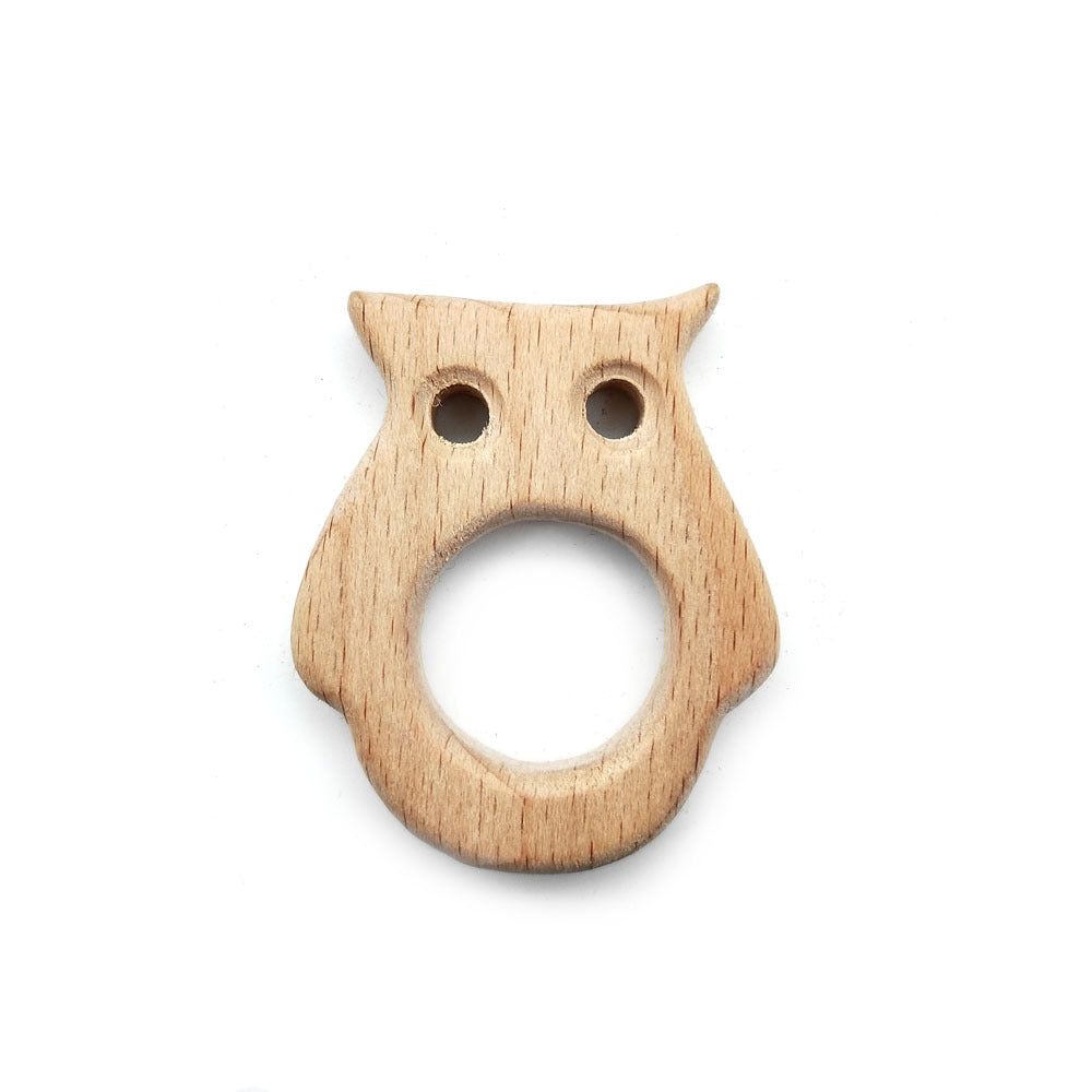 Lightweight beech wood teether toy for baby to hold